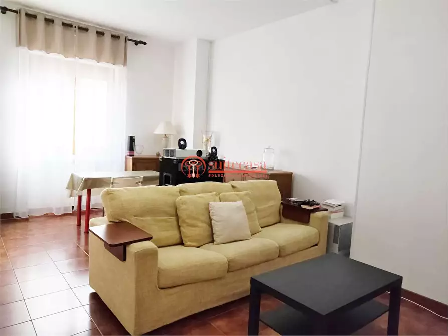 Immagine 5 di Appartamento in vendita  in Piazza Martiri di Via Fani  a Trani