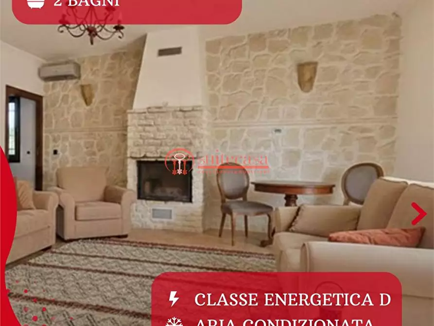 Immagine 1 di Villa in vendita  in I traversa Don Tito a Trani