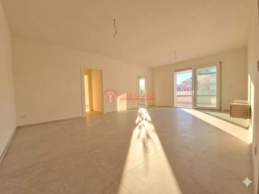 Immagine 2 di Appartamento in vendita  in via Malcangi  a Trani