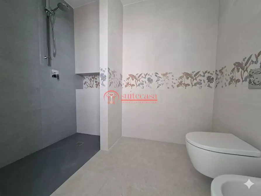 Immagine 8 di Appartamento in vendita  in via Malcangi  a Trani