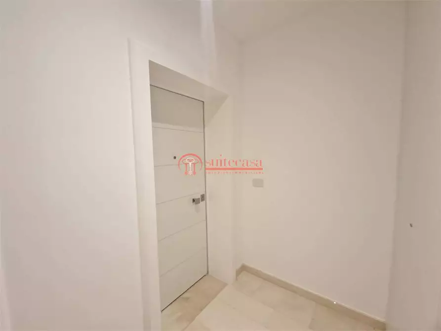 Immagine 15 di Appartamento in vendita  in via Malcangi  a Trani