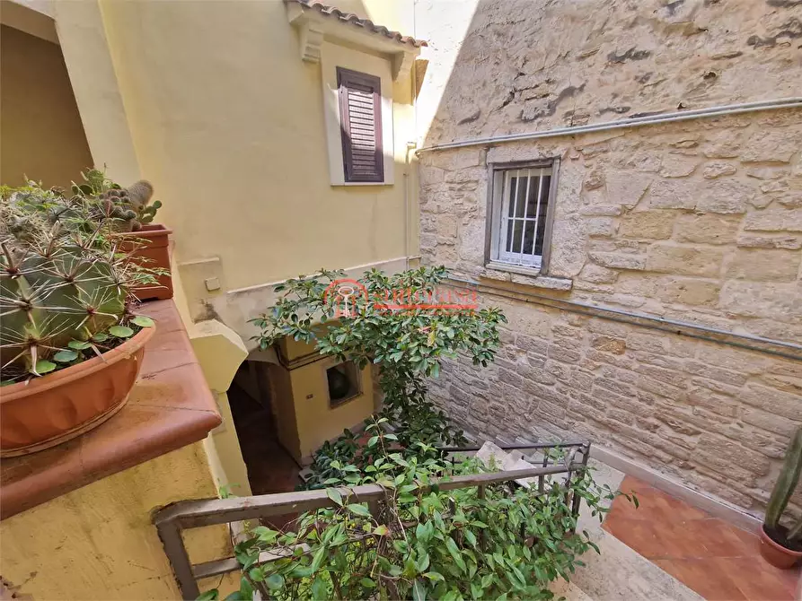Immagine 9 di Appartamento in vendita  in via Fra Diego Alvarez a Trani