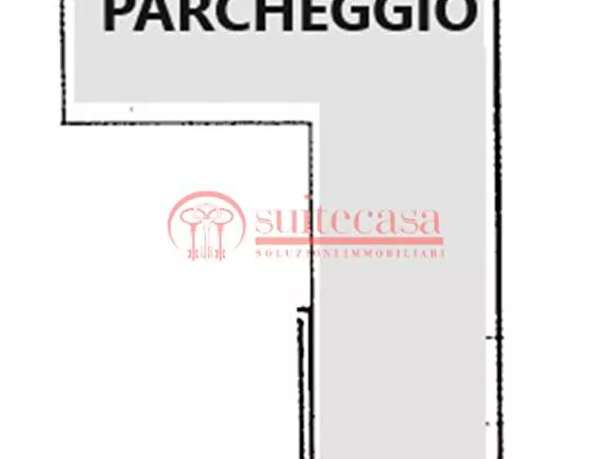 Immagine 3 di Posto auto in vendita  in via Malcangi a Trani