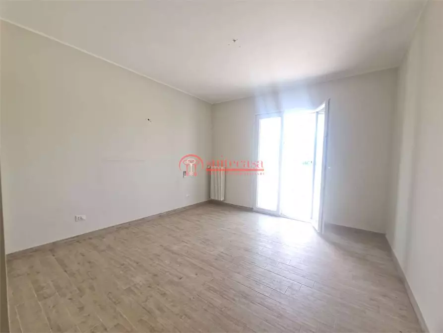 Immagine 19 di Villa in vendita  in via Gusmai a Trani