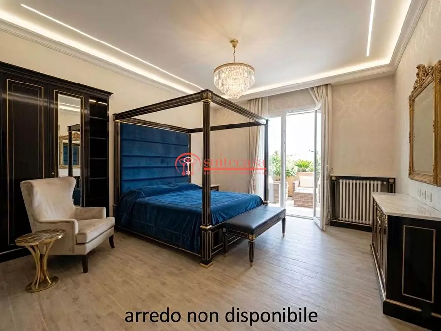 Immagine 6 di Villa in vendita  in via Gusmai a Trani