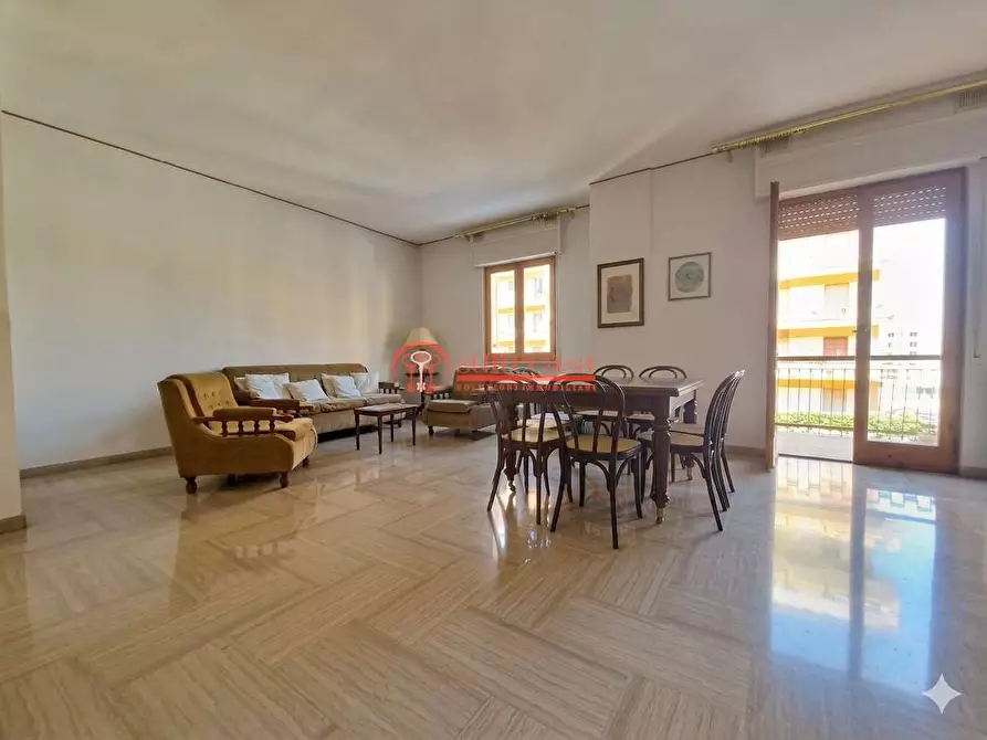 Immagine 1 di Appartamento in vendita  in via Dell'olio a Trani