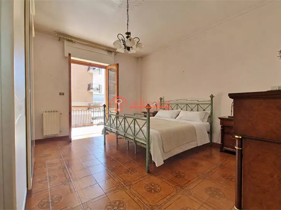 Immagine 5 di Appartamento in vendita  in via Dell'olio a Trani