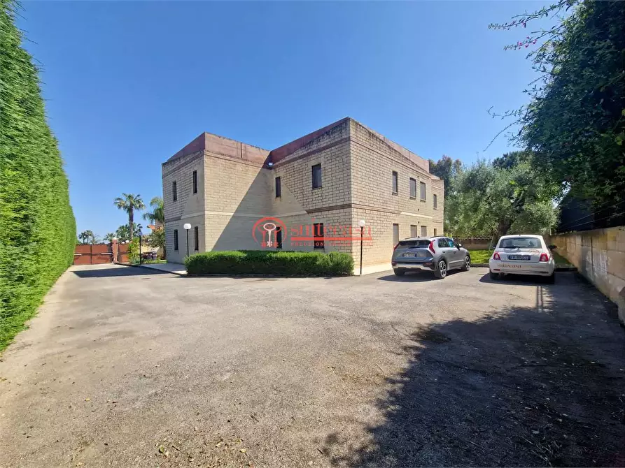Immagine 3 di Appartamento in vendita  in via Nino Palumbo a Trani