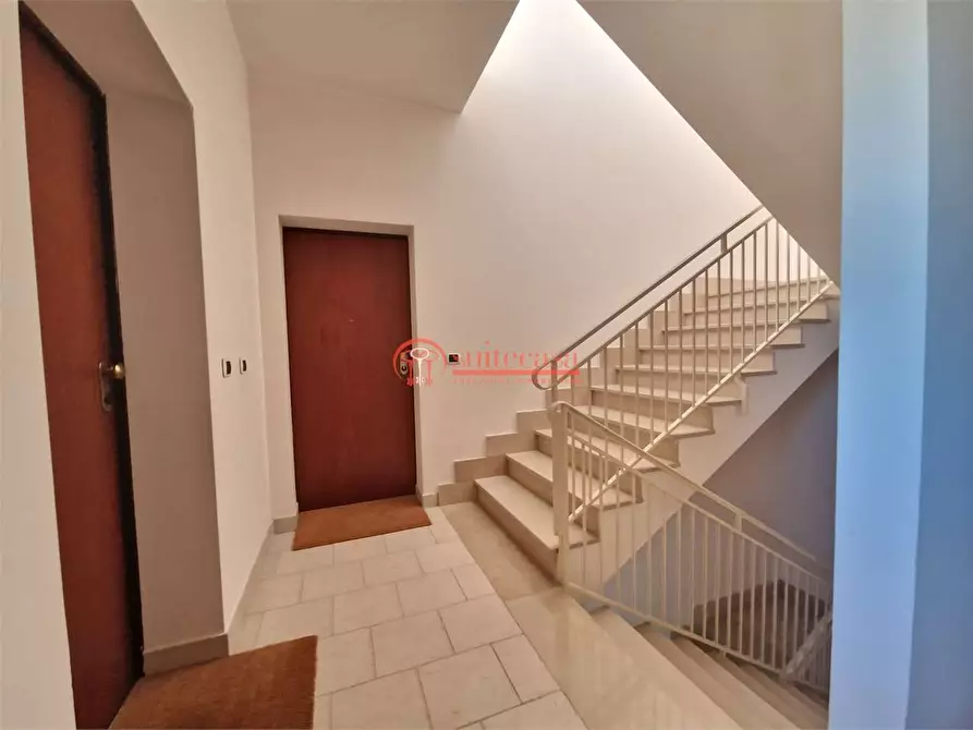 Immagine 19 di Appartamento in vendita  in via Nino Palumbo a Trani