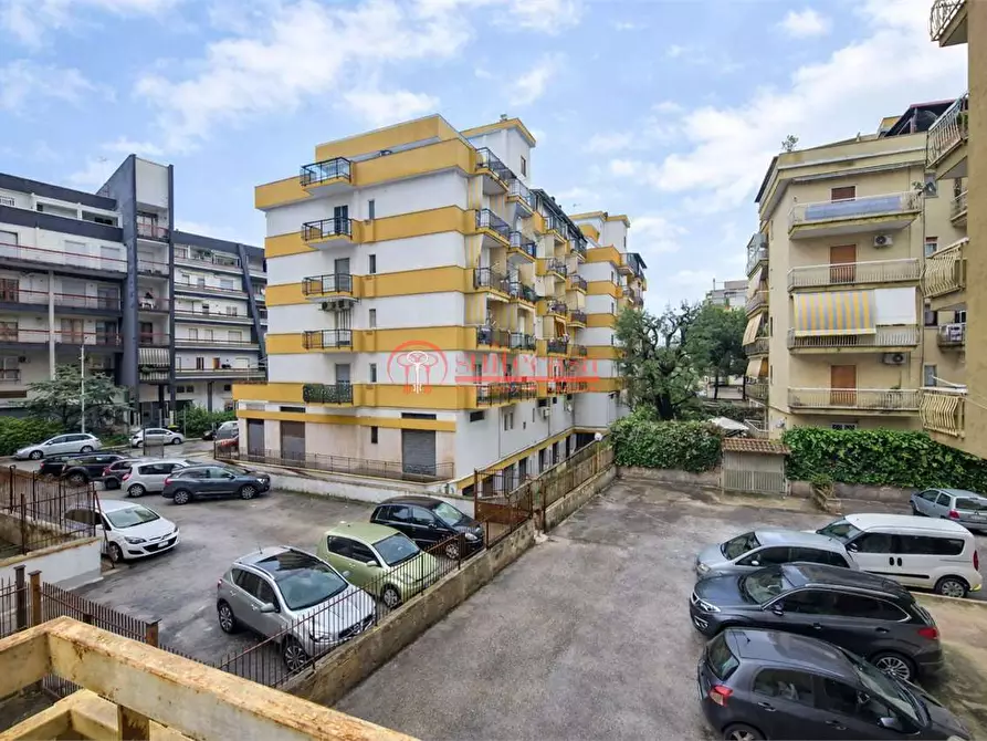 Immagine 10 di Appartamento in vendita  in via Gramsci a Trani