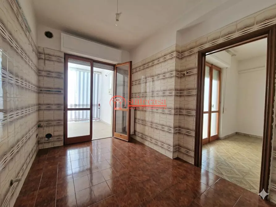 Immagine 7 di Appartamento in vendita  in via Enrico de Nicola a Trani