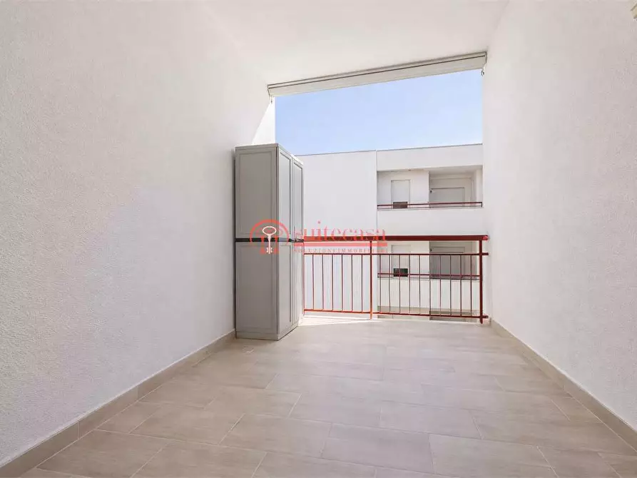Immagine 11 di Appartamento in vendita  in via Enrico de Nicola a Trani