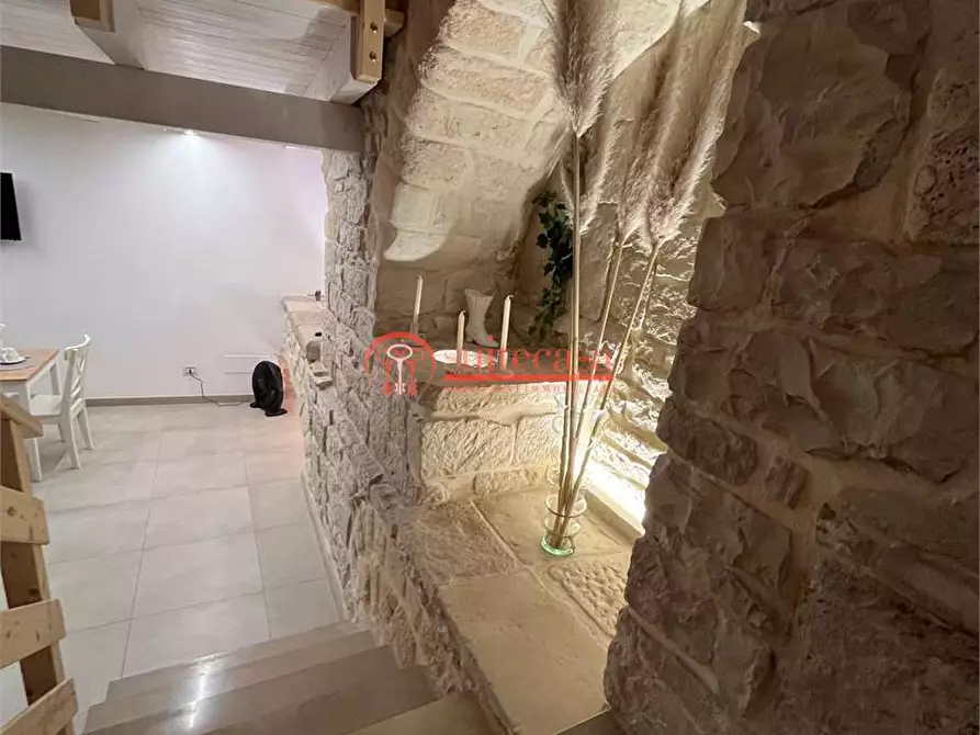 Immagine 4 di Appartamento in vendita  in via Rodunto a Trani