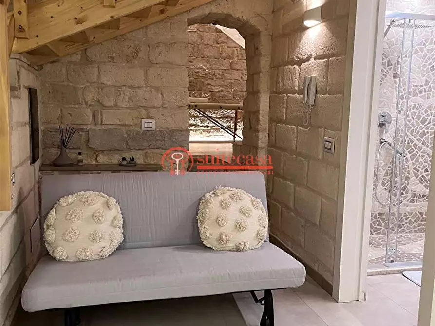Immagine 8 di Appartamento in vendita  in via Rodunto a Trani