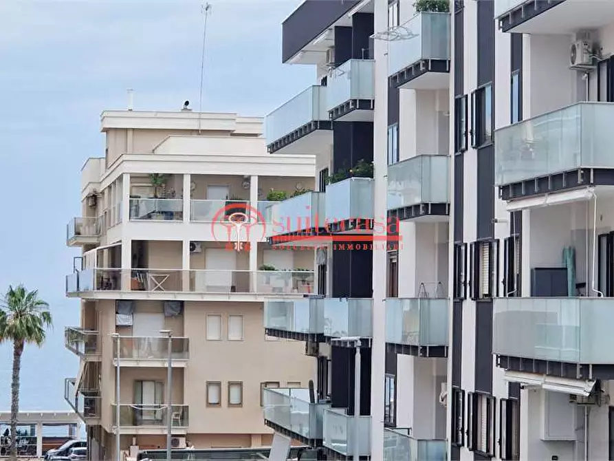 Immagine 18 di Appartamento in vendita  in via Malcangi a Trani