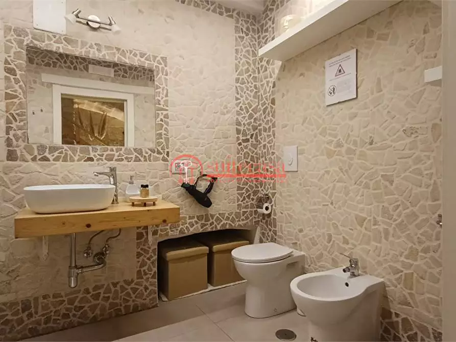 Immagine 9 di Appartamento in vendita  in via Rodunto a Trani