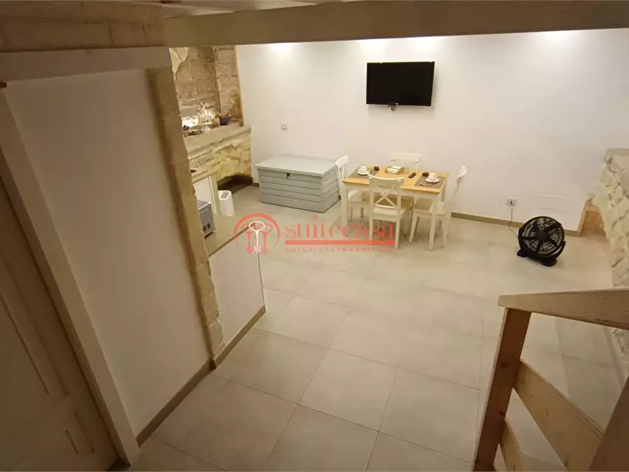 Immagine 15 di Appartamento in vendita  in via Rodunto a Trani