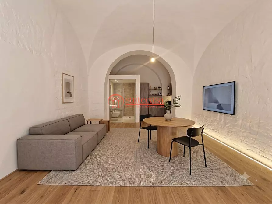 Immagine 2 di Appartamento in vendita  in via Stendardi a Trani