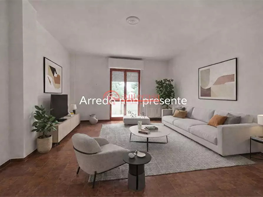 Immagine 2 di Appartamento in vendita  in Via Enrico De Nicola a Trani