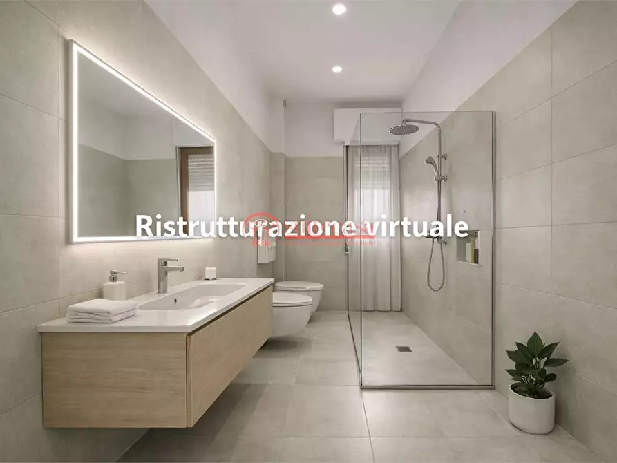 Immagine 12 di Appartamento in vendita  in Via Enrico De Nicola a Trani