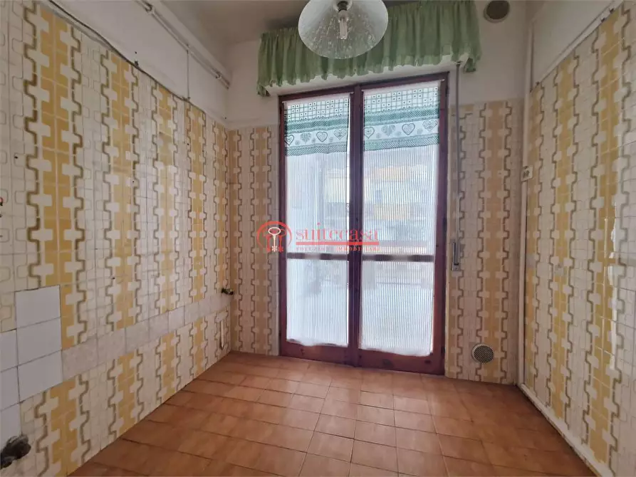 Immagine 7 di Appartamento in vendita  in Via Enrico De Nicola a Trani