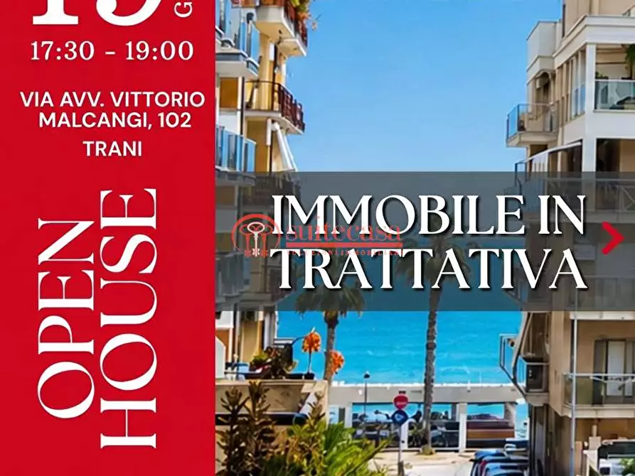 Immagine 2 di Appartamento in vendita  in via Malcangi a Trani