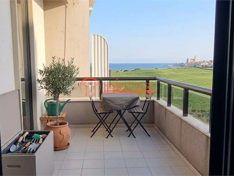 Immagine 10 di Appartamento in vendita  in via Tolomeo a Trani