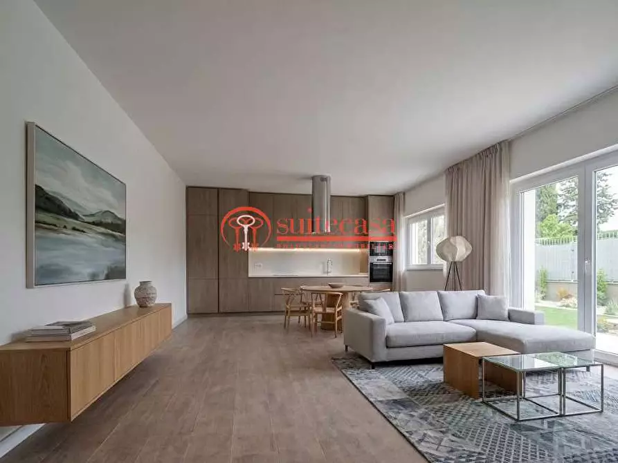 Immagine 1 di Villa in vendita  in via Annibale Maria di Francia a Trani
