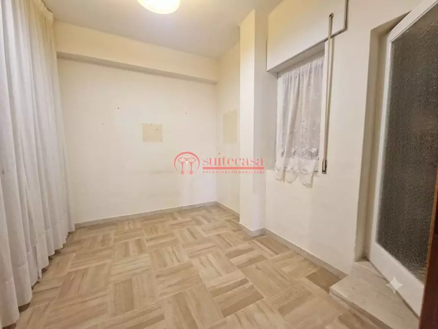 Immagine 11 di Appartamento in vendita  in corso M. R. Imbriani  a Trani