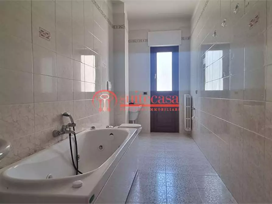 Immagine 11 di Appartamento in vendita  in  Via Caposele a Trani