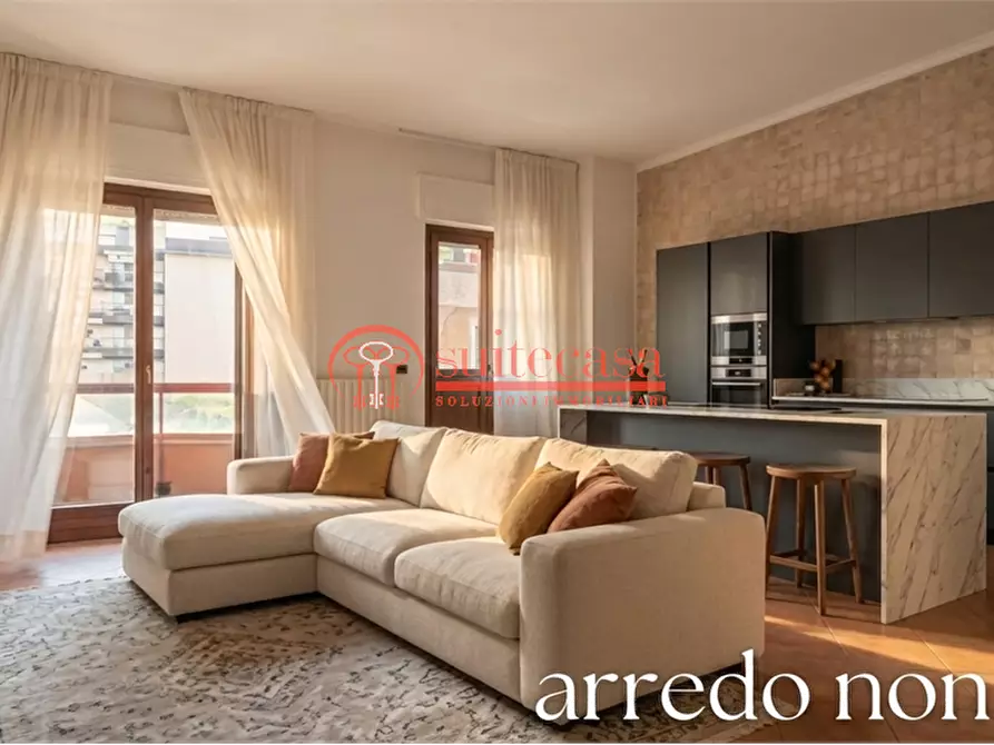 Immagine 1 di Appartamento in vendita  in  Via Caposele a Trani