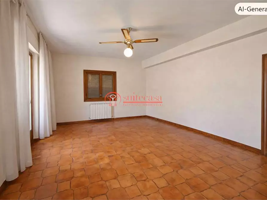 Immagine 2 di Appartamento in vendita  in via Malcangi a Trani