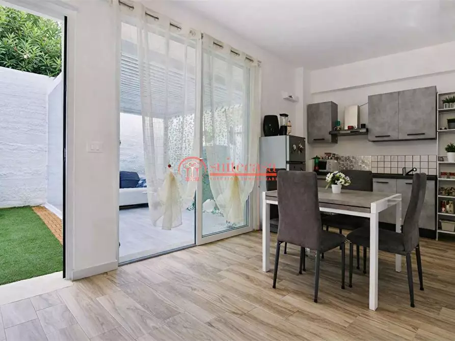 Immagine 4 di Appartamento in vendita  in via Galileo Galilei a Trani