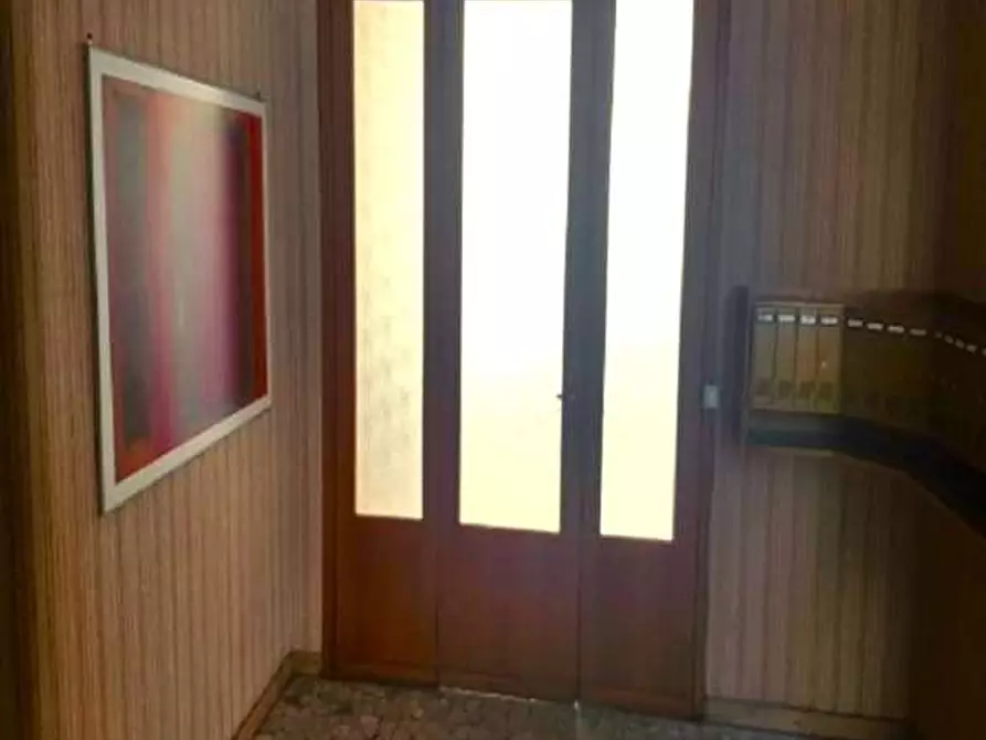 Immagine 4 di Appartamento in vendita  in VIA MERINI snc a Varese