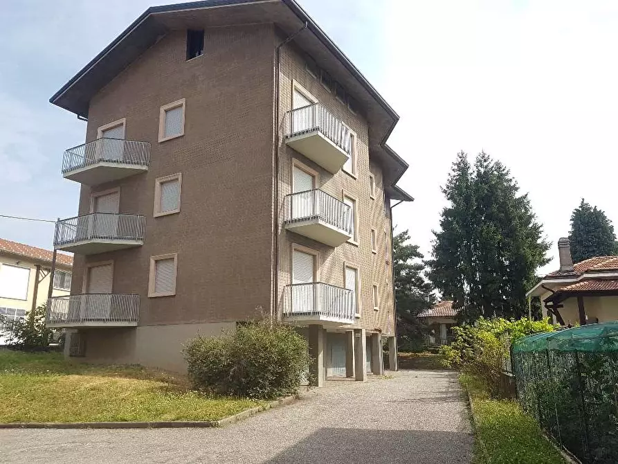 Immagine 1 di Appartamento in vendita  in via guicciardini 45 a Varese