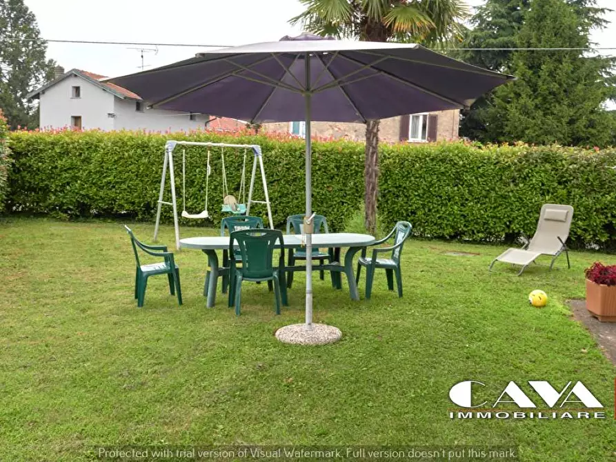 Immagine 4 di Villa in vendita  in viale borri snc a Varese