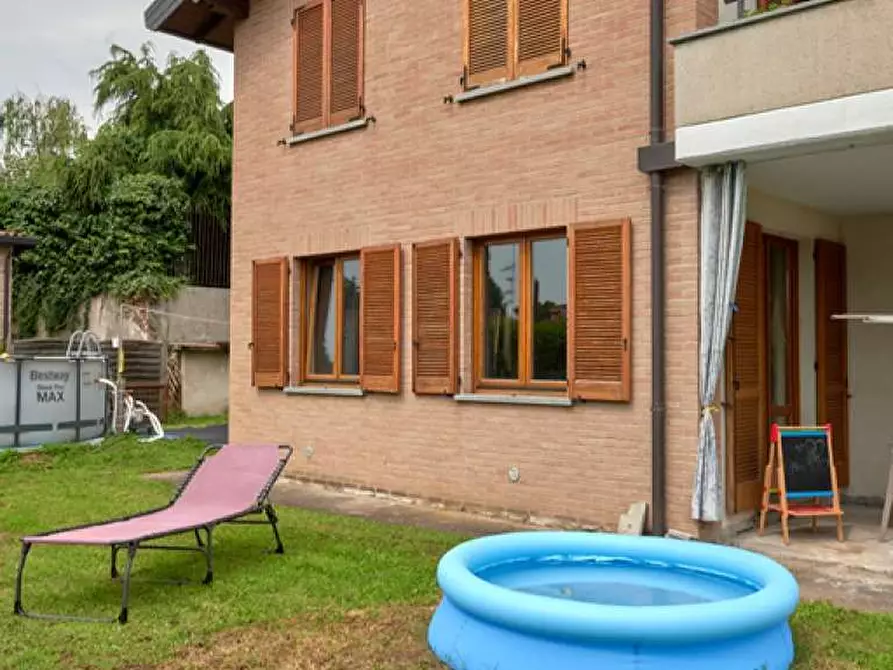 Immagine 5 di Villa in vendita  in viale borri snc a Varese