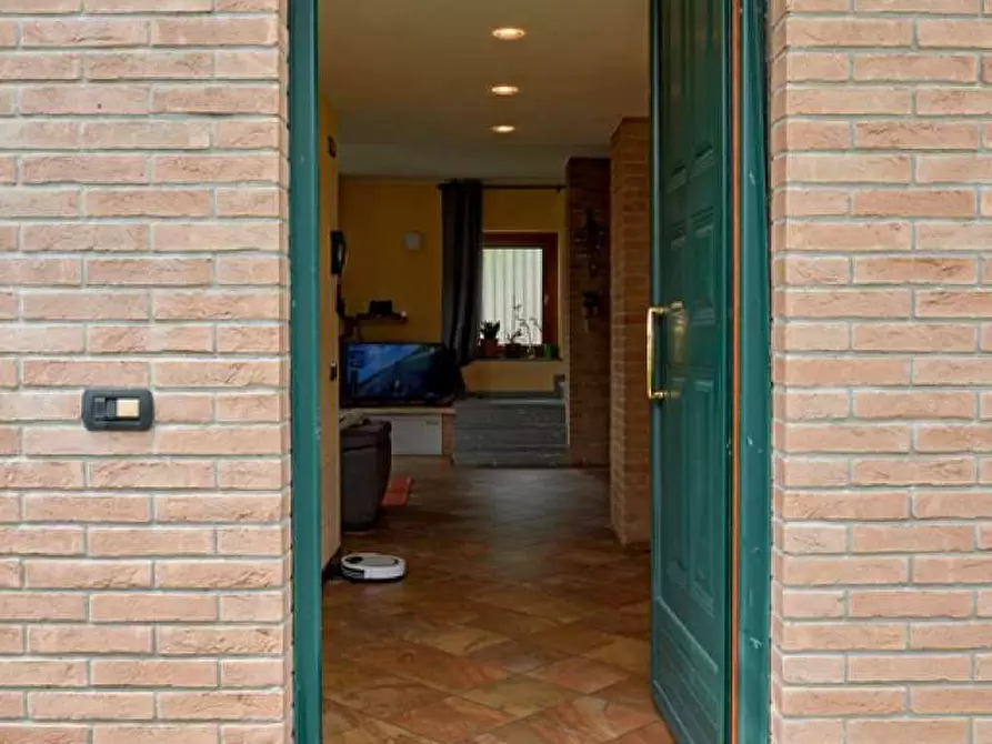 Immagine 7 di Villa in vendita  in viale borri snc a Varese