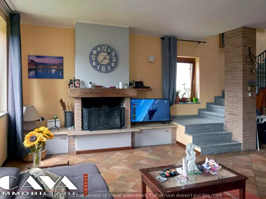 Immagine 9 di Villa in vendita  in viale borri snc a Varese