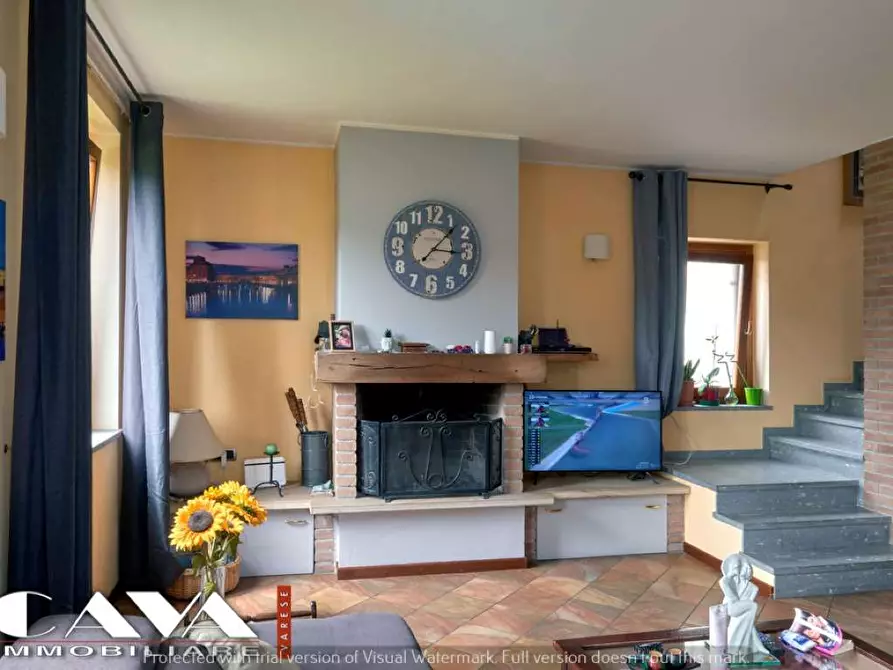 Immagine 13 di Villa in vendita  in viale borri snc a Varese
