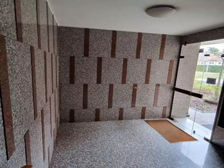 Immagine 5 di Appartamento in vendita  in Via sanvito silvestro  82 a Varese