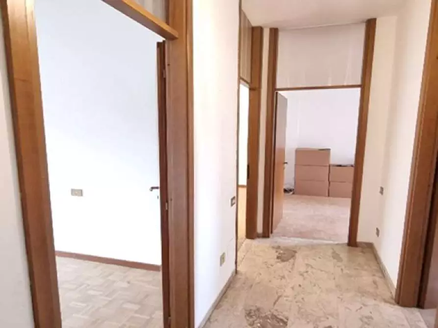 Immagine 16 di Appartamento in vendita  in Via sanvito silvestro  82 a Varese