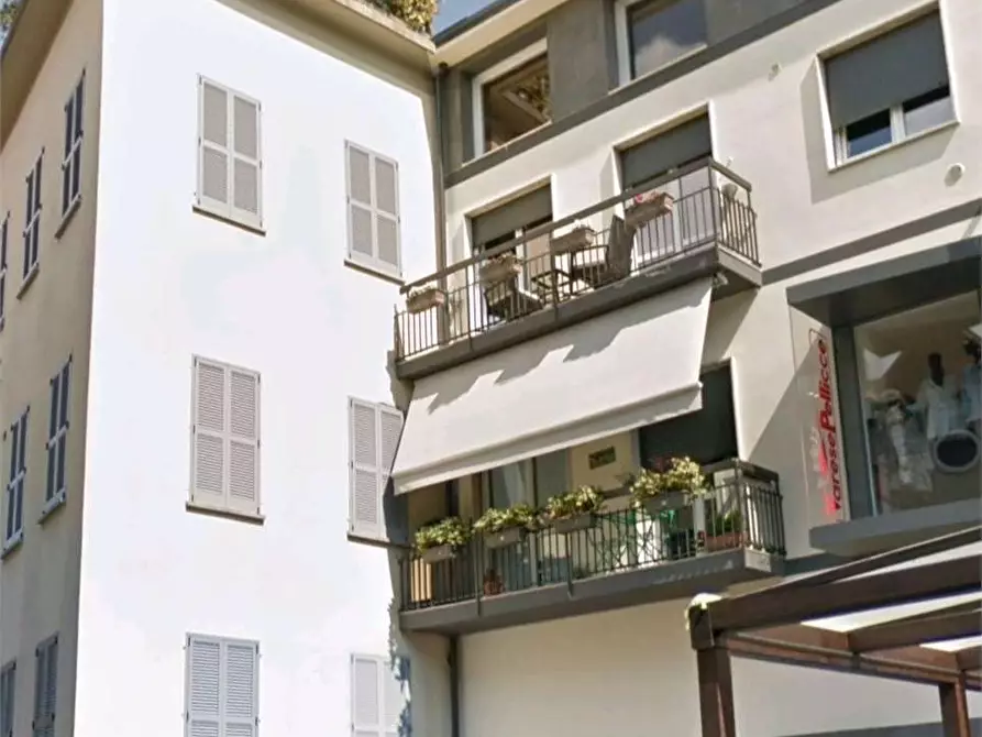 Immagine 7 di Magazzino in vendita  in via Cavallotti 4 a Varese