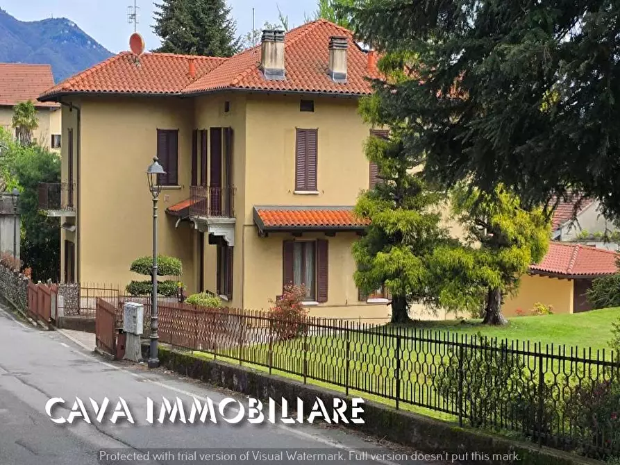 Immagine 2 di Appartamento in vendita  in via rimembranze a Bodio Lomnago