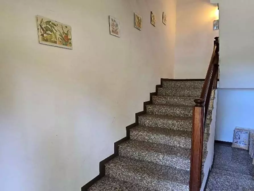 Immagine 8 di Appartamento in vendita  in via rimembranze a Bodio Lomnago