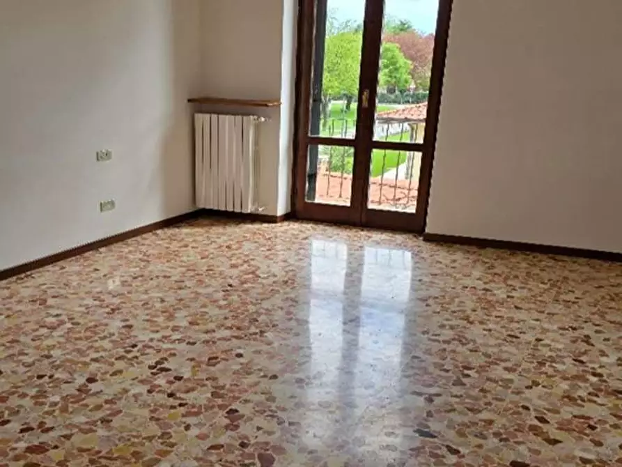 Immagine 23 di Appartamento in vendita  in via rimembranze a Bodio Lomnago