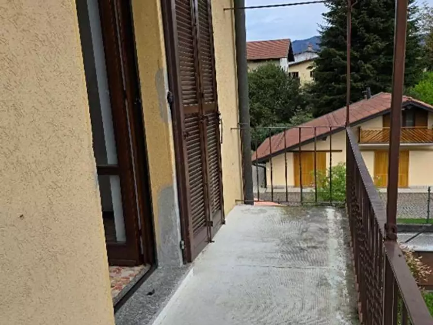 Immagine 28 di Appartamento in vendita  in via rimembranze a Bodio Lomnago