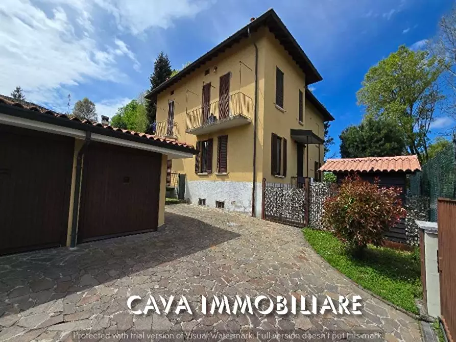 Immagine 5 di Appartamento in vendita  in via rimembranze a Bodio Lomnago