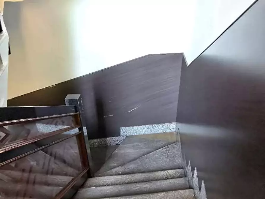 Immagine 8 di Villa in vendita  in V.le aguggiari 65 a Varese