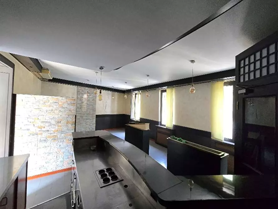 Immagine 16 di Casa indipendente in vendita  a Varese